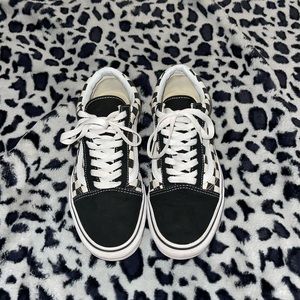 Low top checkered vans